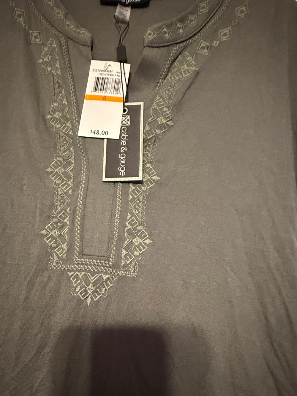 Cable & Gauge Olive Green Embroidered Split-Neck Short Sleeve Top - Picture 2 of 3